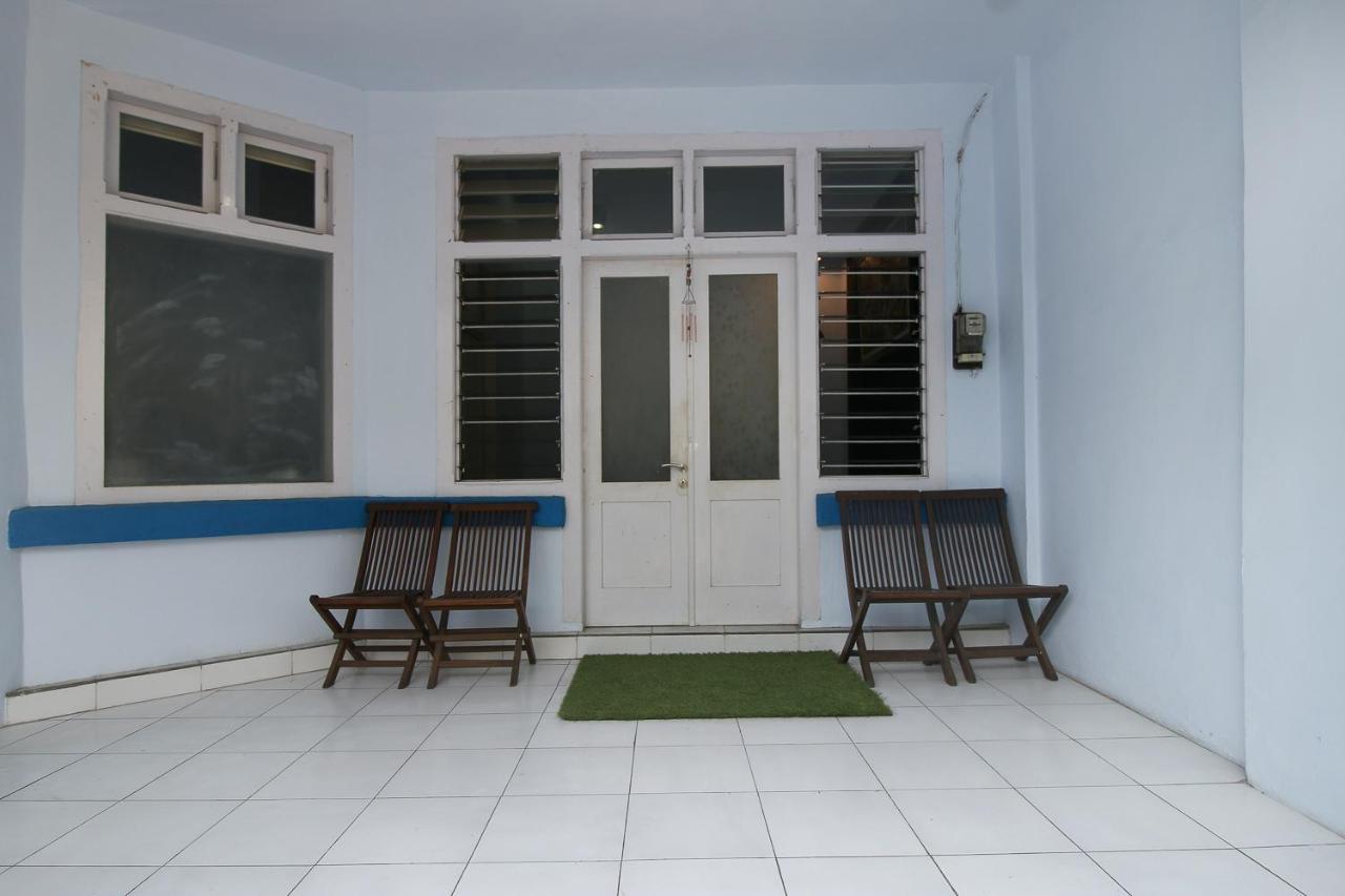 Hotel RedDoorz Near Stasiun Bukit Lawang Zewnętrze zdjęcie